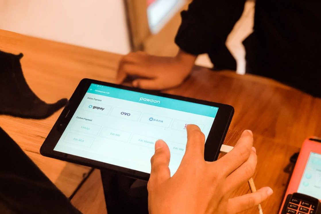 Aplikasi-Kasir-Online-UMKM-Terbaik-Fitur-Harga-Pro-dan-Kontra