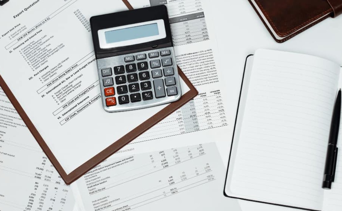 Manfaat-Menggunakan-Aplikasi-Pembukuan-Toko-Online