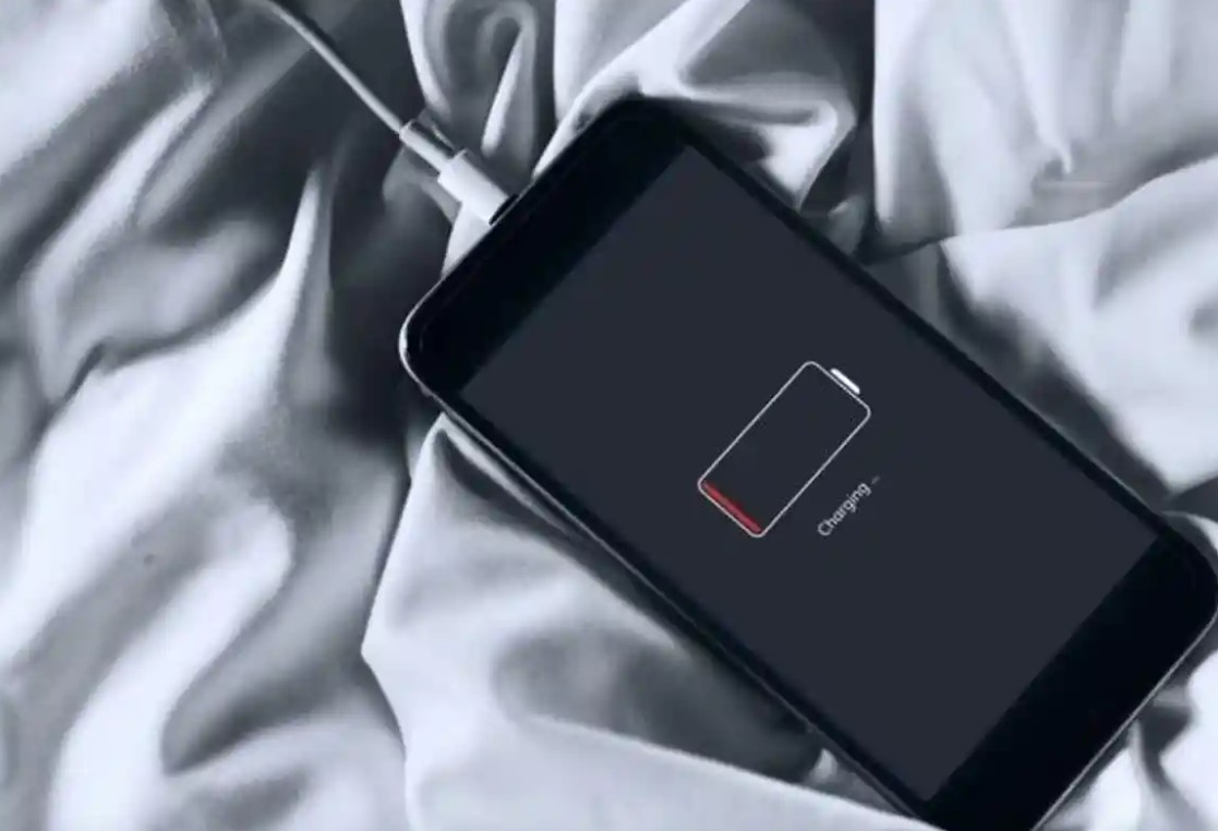 Mengapa-Pengguna-iPhone-Membutuhkan-Aplikasi-Penghemat-Baterai-Terbaik-iPhone